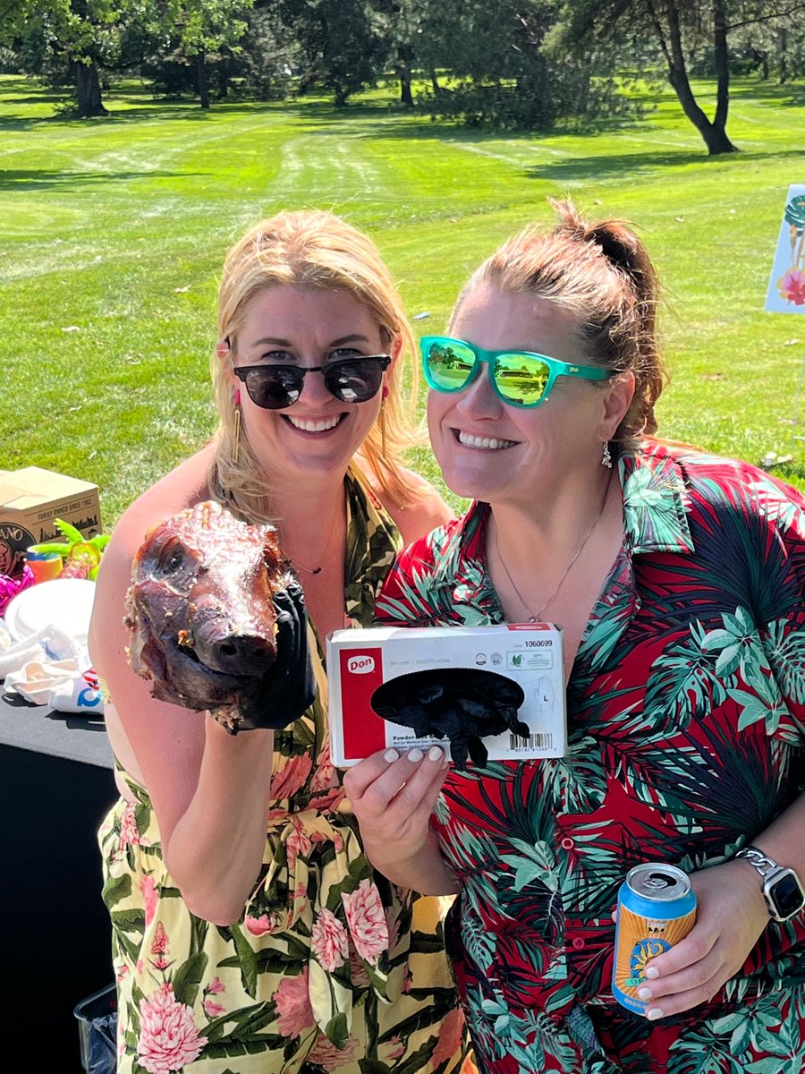 EdwardDonCo's tweet image. We had a blast at the 2024 Illinois Restaurant Association’s annual golf outing! What a great time tee-ing it up with our friends in the industry. ⛳🔥

#DON #DONfamily #Workfun #Teamwork #Networking