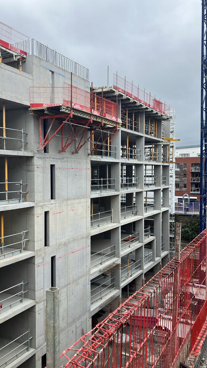 Superstructure works for Blocks B – D are progressing well and nearing completion at Parnell Street Student Accommodation.<a href="/barrett_mahony/">Barrett Mahony Consulting Engineers</a> are providing civil and structural consultancy services for the development consisting of 249 student accommodation units.