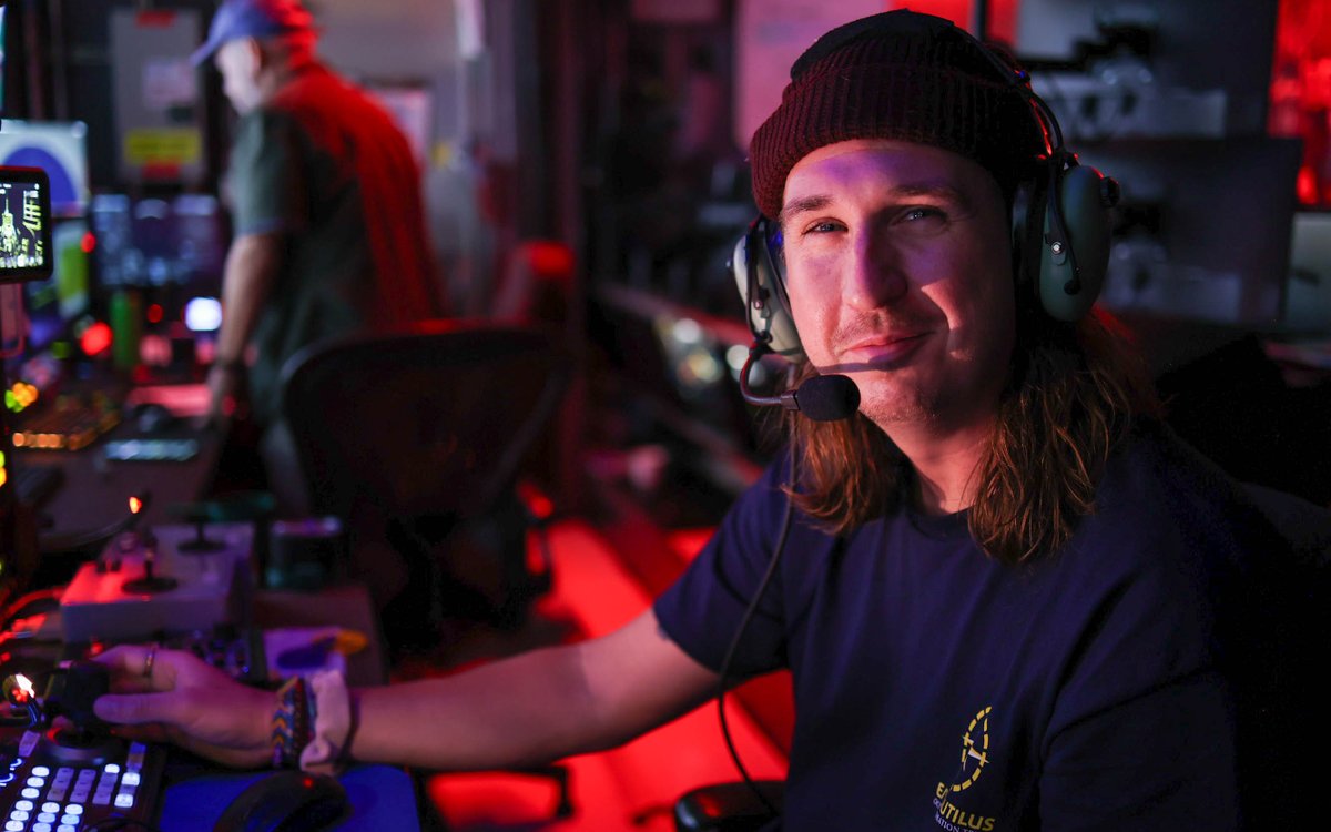 EVNautilus's tweet image. OET proudly welcomes Zachary Garmoe to the #CorpsofExploration as part of the Science &amp;amp; Engineering Internship Program (funded by @USNavyResearch). Zachary is sailing on #EVNautilus during NA164 as a #videoengineering #intern. Learn more in our #blog: bit.ly/3SHTUp1