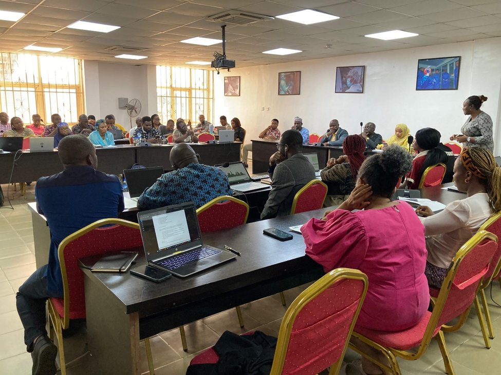 The <a href="/UKHSA/">UK Health Security Agency</a> #IHR_Strengthening Project supports <a href="/NCDCgov/">NCDC</a> National Reference Lab and Central Public Health Lab in their annual Quality Management System review meetings in preparation for the upcoming ISO15189 national accreditation assessment.
🇬🇧🇳🇬