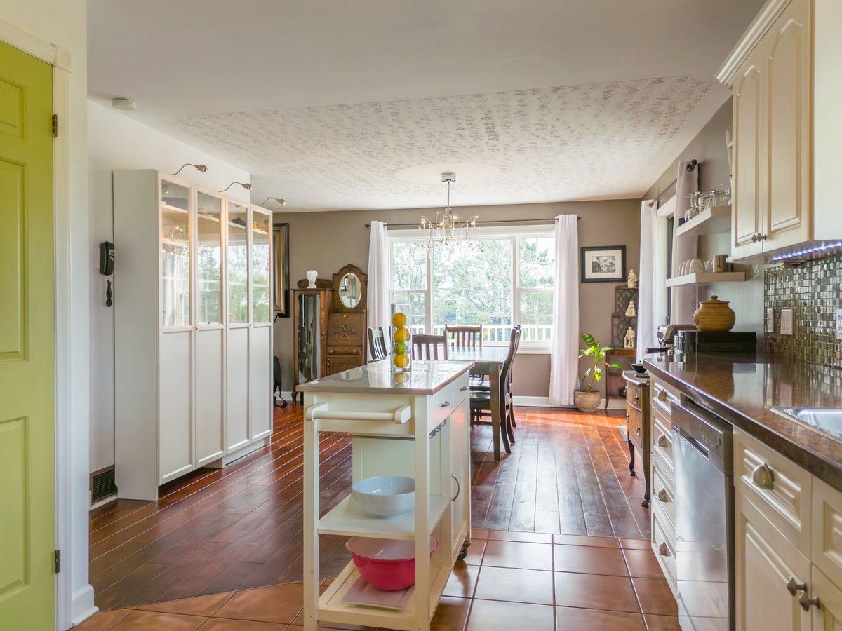 viewpoint_ca's tweet image. $624,900 | For Sale
3 Beds | 2 Baths | 2,132 sq. ft.
653 Ketch Harbour Road, Portuguese Cove

Nestled in a small enclave of homes, this lovely updated cape cod style property is ready for new owners.

Listed by ViewPoint Realty agent Janice Bayer
viewpoint.ca/cutsheet/20241…