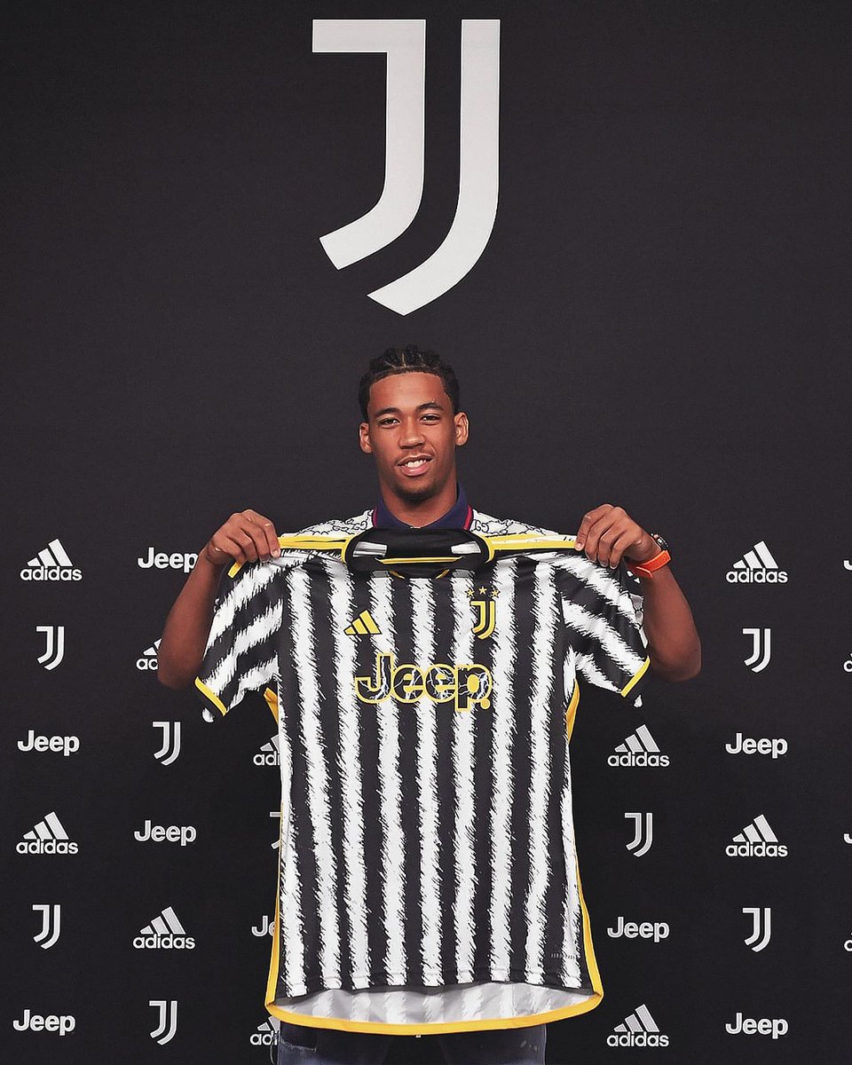 Pueblo_Juve's tweet photo. 👀 Tres clubes extranjeros han mostrado interés por #Comenencia de la #Juventus
[ @NicoSchira ]
#Juve #FinoAllaFine #PuebloJuve https://t.co/HNpTmDTzhL