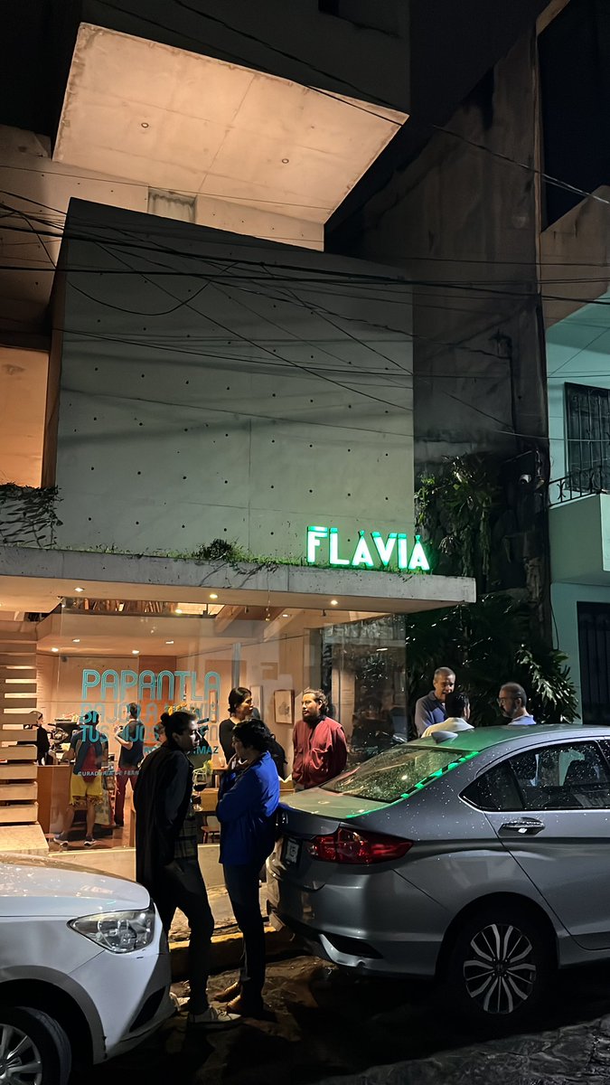 Flavia galería tweet media