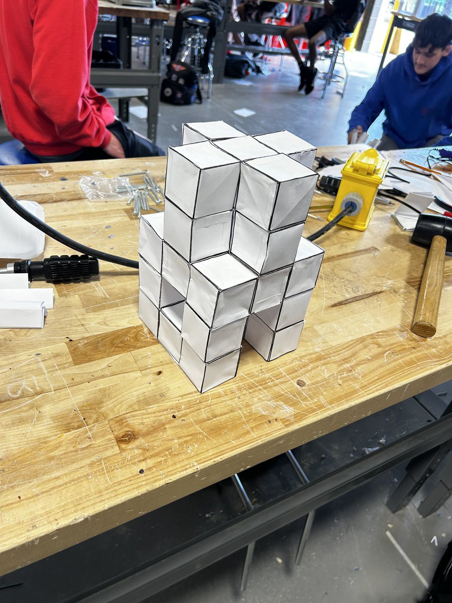 Thompson High School Engineering Academy tweet media