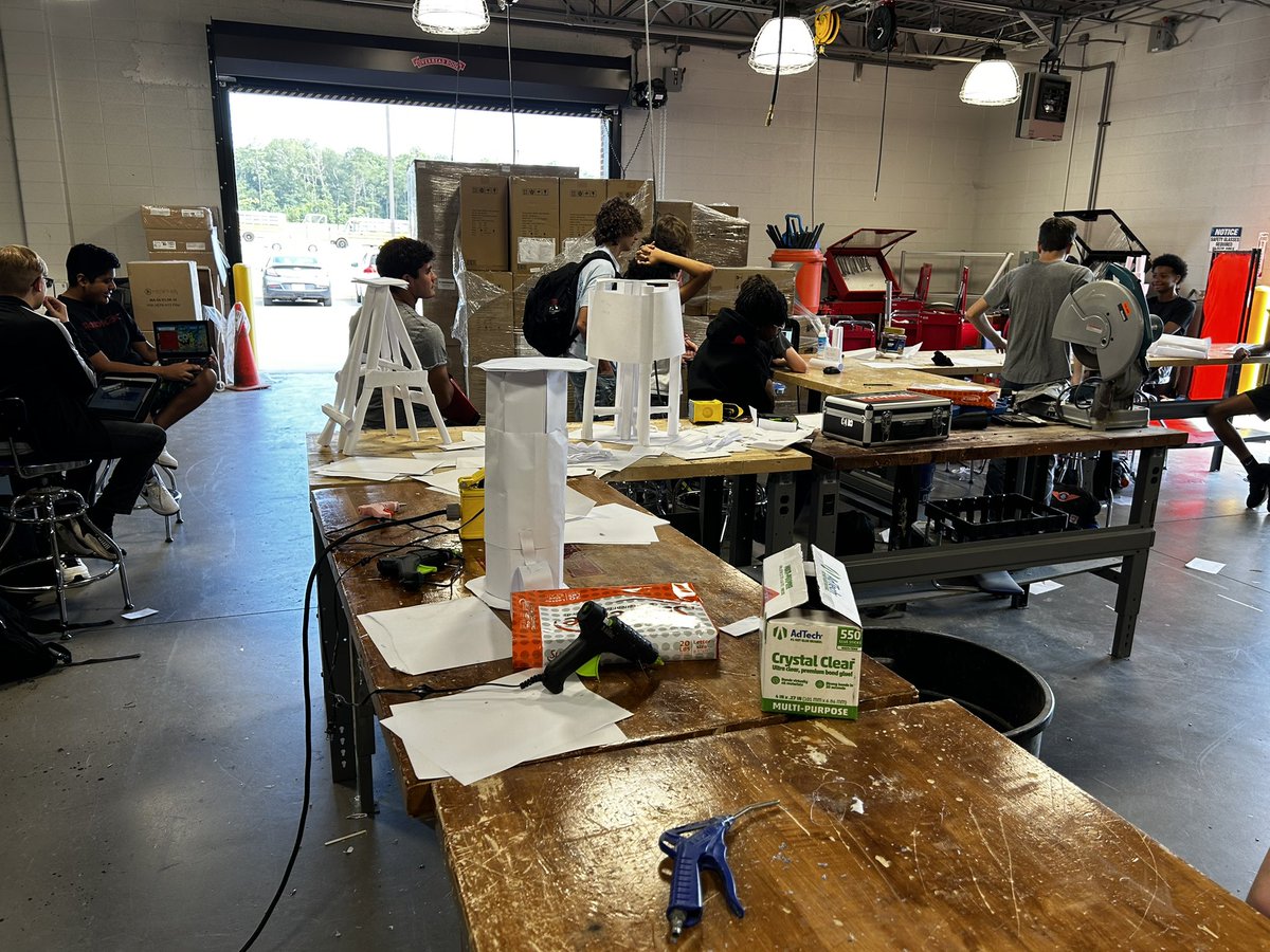 Thompson High School Engineering Academy tweet media