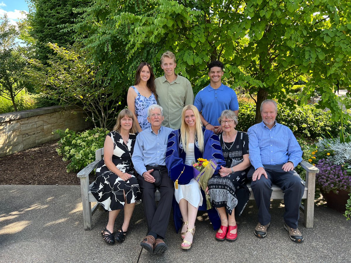 EmilyALundstrom's tweet photo. Thrilled to share that I have graduated with my PhD in Kinesiology (specialty: Exercise Physiology)! Tremendously grateful for the support from mentors, friends &amp; family. Excited to continue contributing to the field of sport science &amp; athlete health as Dr. Emily Lundstrom, PhD! https://t.co/XQq5pyxVYD