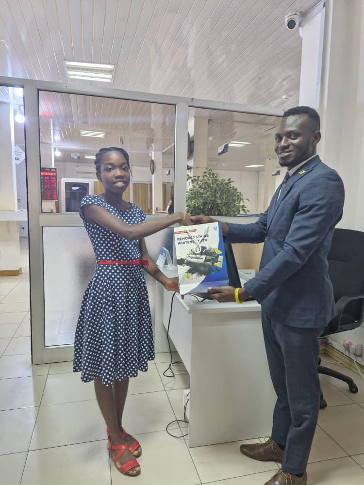 The Sarkodie Foundation (@thesarkodiefdn) on Twitter photo Earlier this week, In support of our Junior Internship Programme, Unilever Careers Ghana bestowed souvenirs upon our interns.
Unilever is the second supporter of this initiative, following the Sarkodie Foundation ❤️
<a href="/FirstBankGhana/">FirstBankGhana</a>
#juniorinternshipprogramme #FirstBankGhana Earlier this week, In support of our Junior Internship Programme, Unilever Careers Ghana bestowed souvenirs upon our interns.
Unilever is the second supporter of this initiative, following the Sarkodie Foundation ❤️
<a href="/FirstBankGhana/">FirstBankGhana</a>
#juniorinternshipprogramme #FirstBankGhana