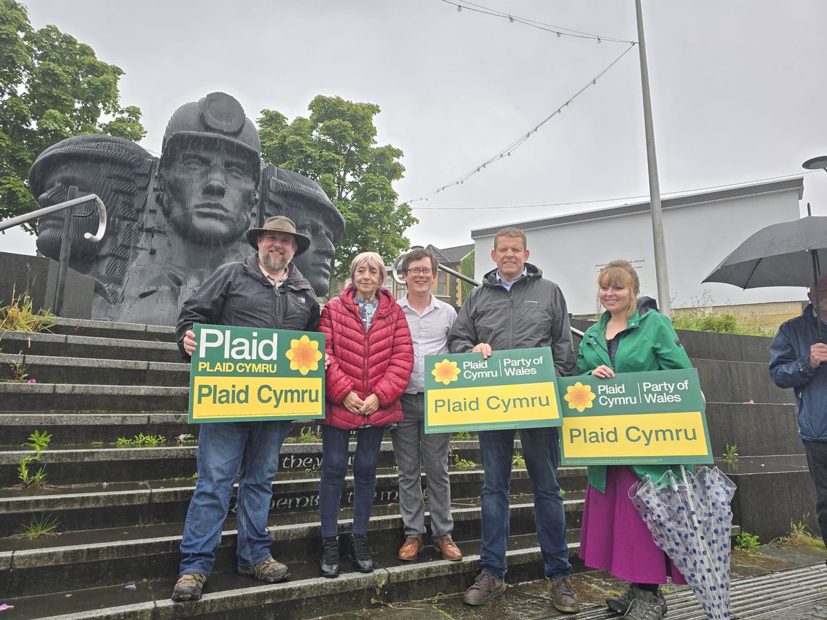 🗳️Remember to vote for <a href="/Plaid_Cymru/">Plaid Cymru 🏴󠁧󠁢󠁷󠁬󠁳󠁿</a>’s candidate, Joshua Declan McCarthy, in TODAY’S Aberbargoed and Bargoed by-election in Caerphilly County Borough Council.

A young, enthusiastic voice who I know will do a great job in serving his community🏴󠁧󠁢󠁷󠁬󠁳󠁿

Vote for Joshua Declan McCarthy.
