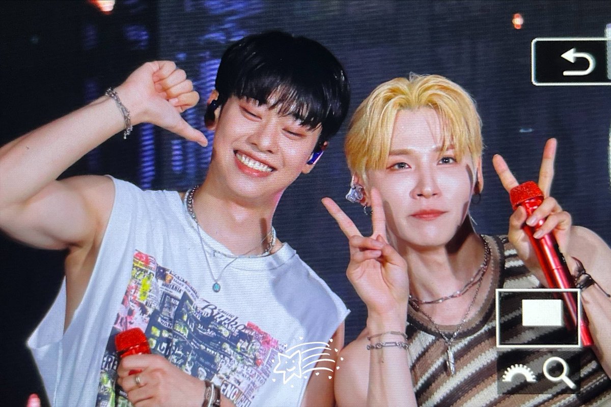 StarSailor_0917's tweet photo. 240815 #AB6IX #에이비식스 #전웅 #김동현 #동현 #동현이의_가장_가까운
대전의 아들들입미다🥳💙💙 https://t.co/TLBZ5pKgr1
