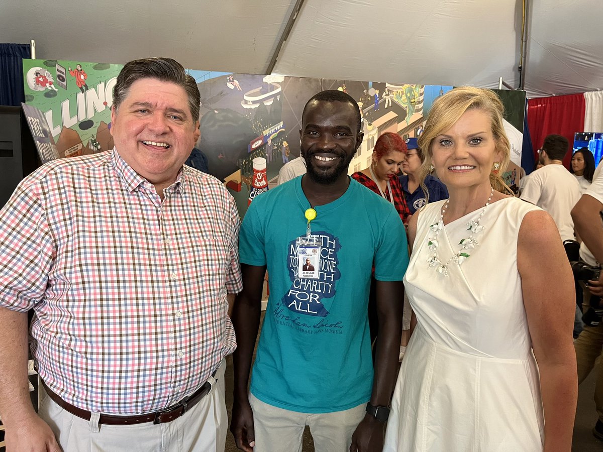 succezz__'s tweet photo. It was an honor to meet @GovPritzker and the First Lady at the Illinois State Fair grounds. 
The First Family embodies both success and humility. I was also thrilled to meet @LtGovStratton whose presence reminds me of my own mother. 
Thank you to @JoeCrain of @ALPLM https://t.co/CqO6DAwhvx