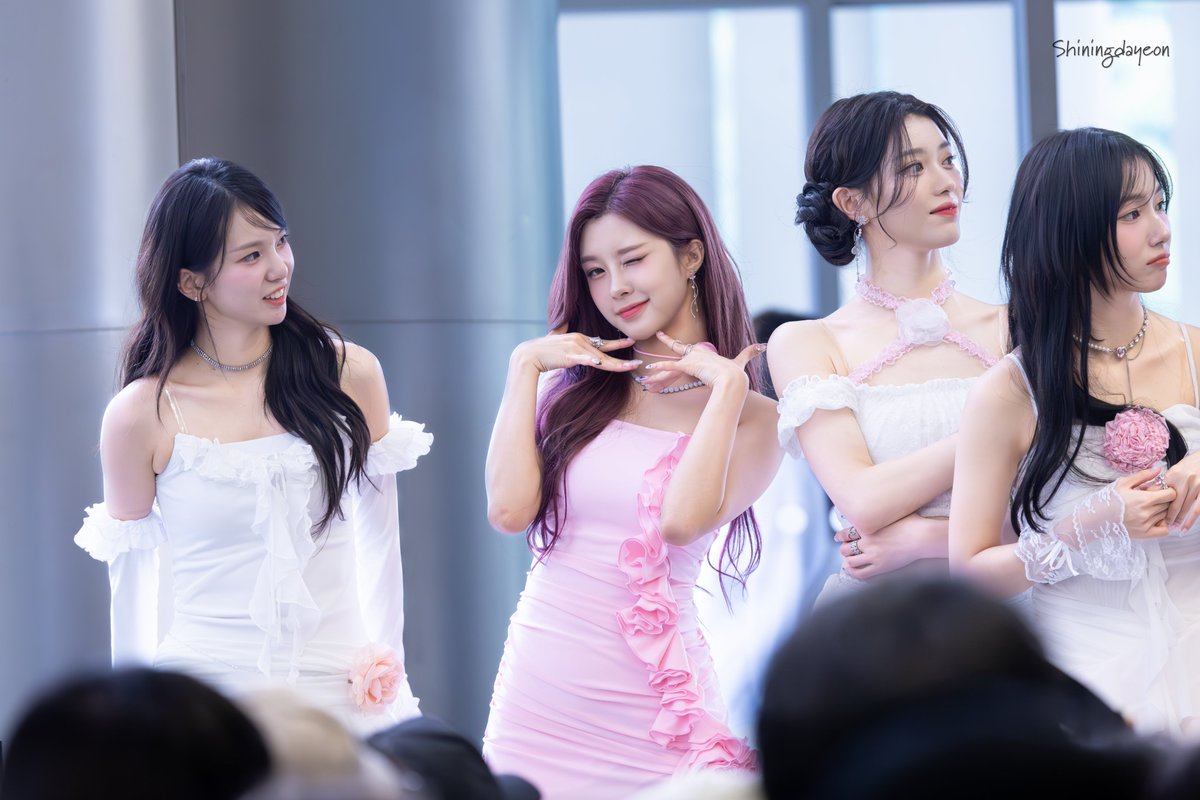 shiningdayeon's tweet photo. 240615 미니팬미팅 HQ 
우리 귀요미 보고 싶다 🥹
#케플러 #Kep1er #김다연 #DAYEON #ダヨン https://t.co/ygvyzJeANG