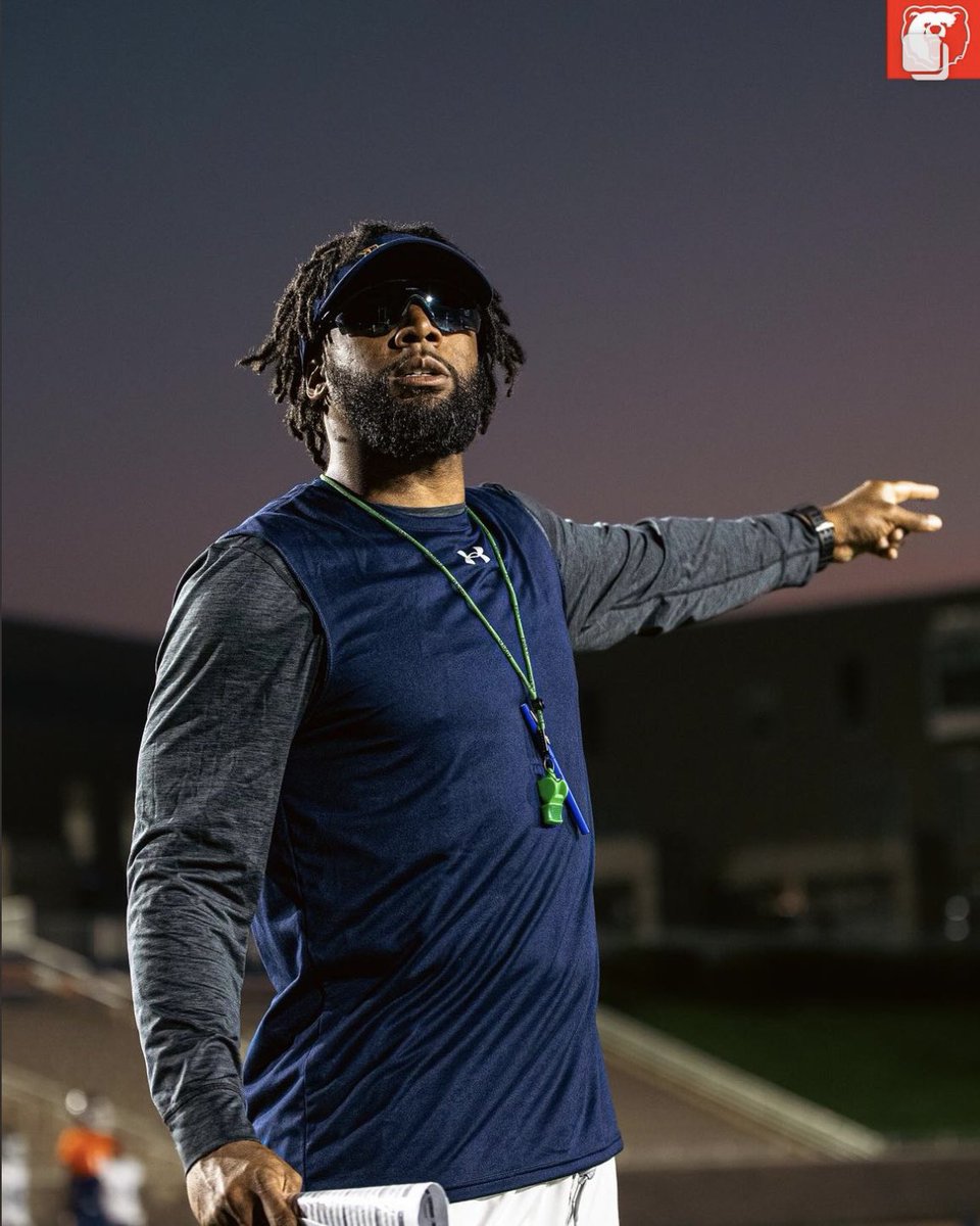 Coach_CVaughn's tweet image. Practice habits make GameDay reality‼️
#1DB🏁 || B.E.A.R.S || H.E.A.R.T