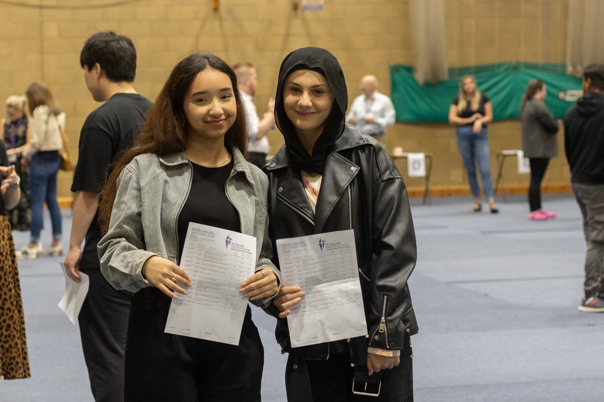 stdavidscoll's tweet photo. Congratulations to everyone collecting results today! It makes us so proud to see this community come together on days like this to celebrate our hard work. Remember, exams and launchpad staff are there to give support - and we’ll see you at the Leavers’ Ceremony, September 5th! https://t.co/kQQdlD7lrE