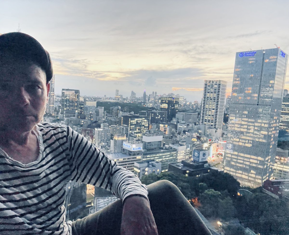 stuart murdoch tweet media