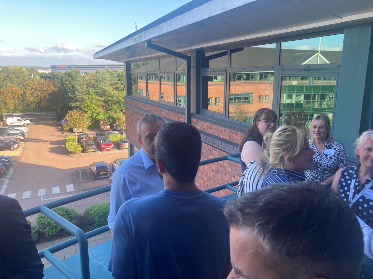 Beswicks tweet media