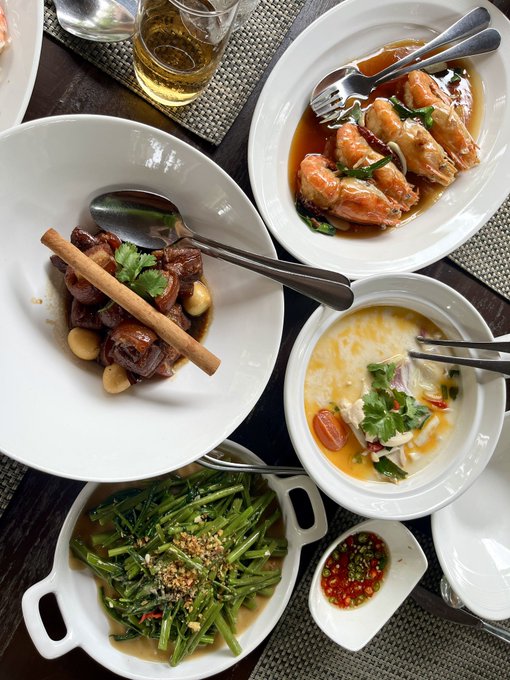 note更新しました🙌✨ ホアヒンからさらに30分ほど車で南下すると着く自然豊かで、ほどよく田舎のプランブリー。マングローブや崖がすごいビーチなど見どころ満載でした！       【タイ旅行】シェラトン・ホアヒン・プランブリーヴィラズでの二泊三日子連れ旅行の思い出🇹🇭 https://t<a href="/tag/%E3%82%A2%E3%83%95%E3%82%BF%E3%83%8C%E3%83%BC%E3%83%B3%E3%83%86%E3%82%A3%E3%83%BC"class="tags"><span>#アフタヌーンティー</span></a><a href="/tag/%E3%83%90%E3%83%B3%E3%82%B3%E3%82%AF"class="tags"><span>#バンコク</span></a><a href="/tag/intercontinentalbangkok"class="tags"><span>#intercontinentalbangkok</span></a>