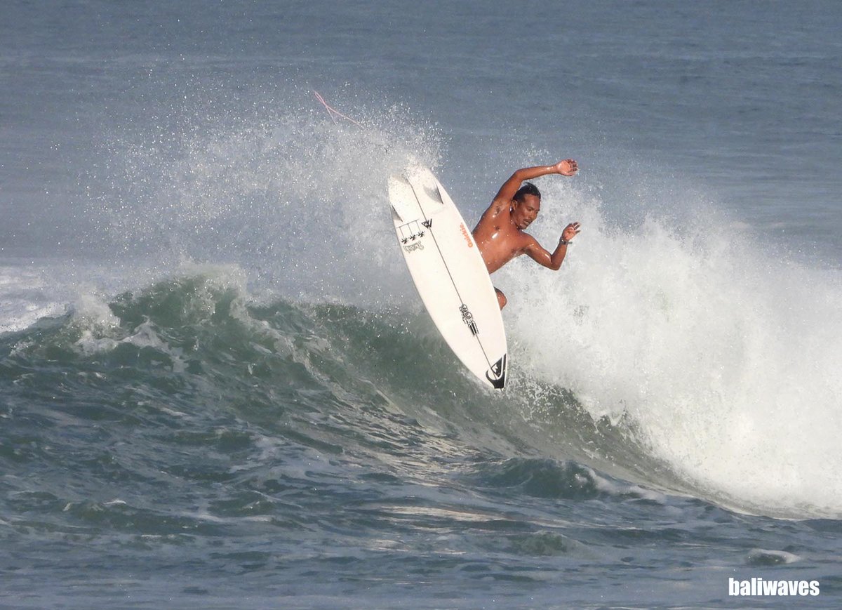 Baliwaves's tweet photo. #canggu this morning was 4ft and offshore
Link to gallery in comments.
#bali #indonesia #surf #baliwaves #surfreport #surfphotography #canggubali #surfphoto https://t.co/vKWQCZWuPS