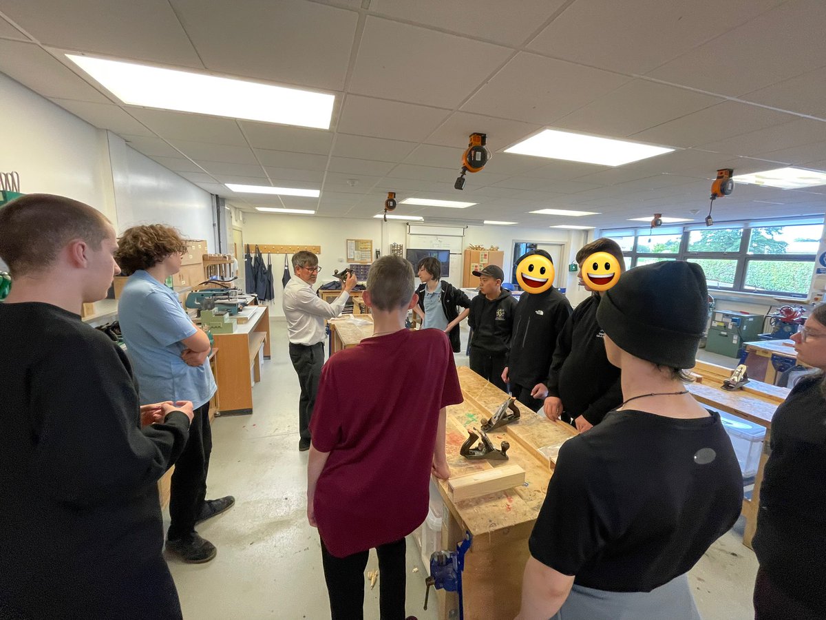 GracemountESB's tweet photo. Had a great first day welcoming our pupils back yesterday. They all jumped straight back into it. 😀😀 https://t.co/Yh69ROkmB4