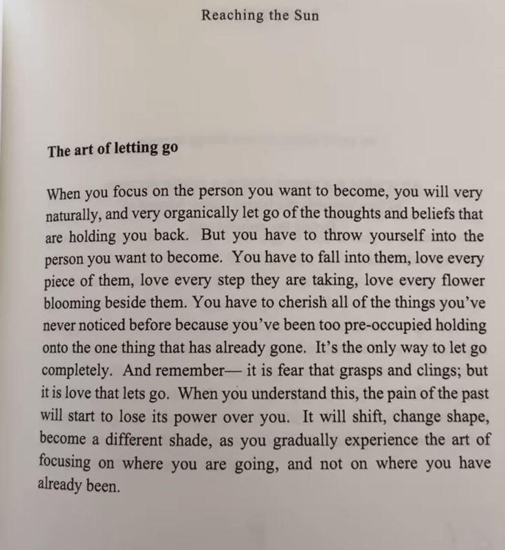 Liminal1988's tweet photo. The art of letting go https://t.co/IvXDCzB7Ty