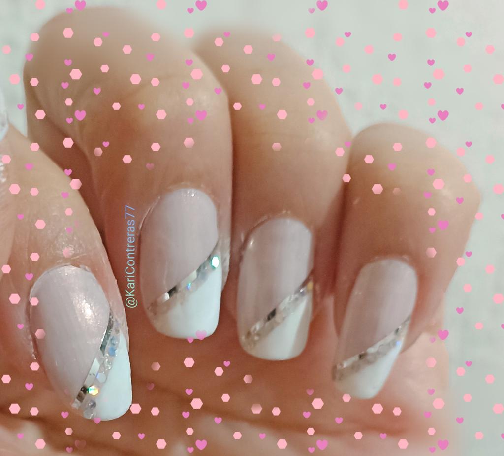 KariContreras77's tweet photo. Francés satinado 💕
#uñas #diseño
#Frances #Decoraciondeuñas https://t.co/YWn11875dm