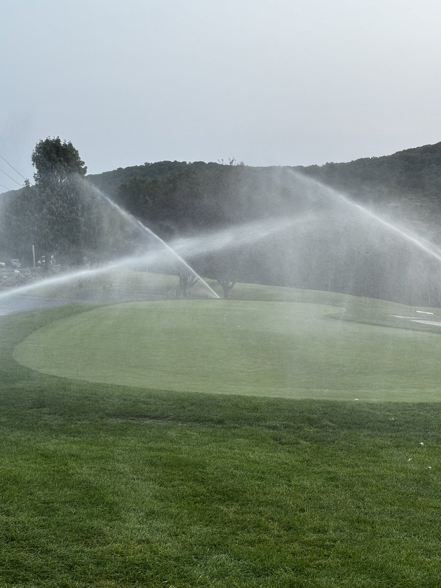Robert Dorsch (@morefarsupt) on Twitter photo When you disregard <a href="/jim_pav/">Jim Pavonetti, CGCS</a> tweet about the dry down and come in to super dry conditions you turn to <a href="/KCseaweed/">Kevin Collins</a> and put out windjammer immediately. When you disregard <a href="/jim_pav/">Jim Pavonetti, CGCS</a> tweet about the dry down and come in to super dry conditions you turn to <a href="/KCseaweed/">Kevin Collins</a> and put out windjammer immediately.