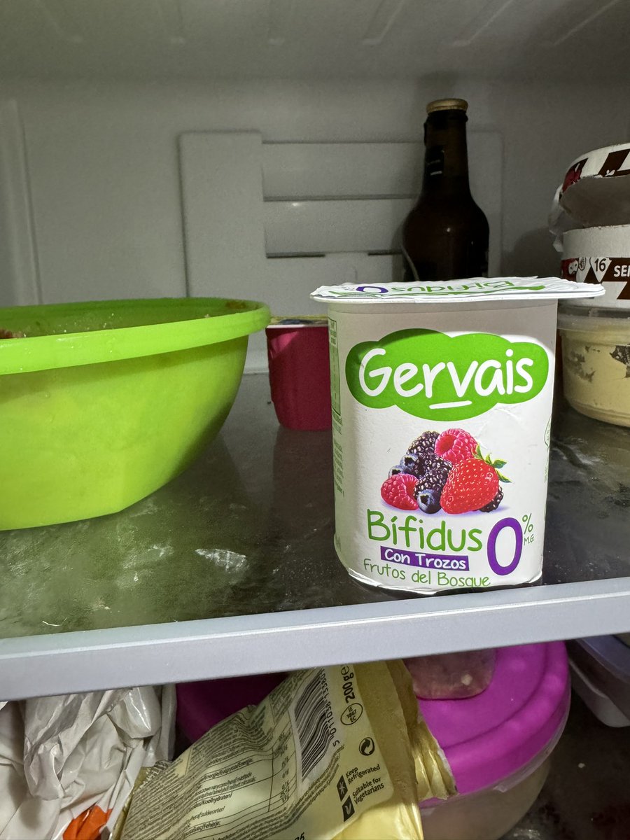 oirammy's tweet photo. @rickygervais a vodka i get it, but this is overstretching it. Not really on brand. xx https://t.co/ROPtc5LGT9