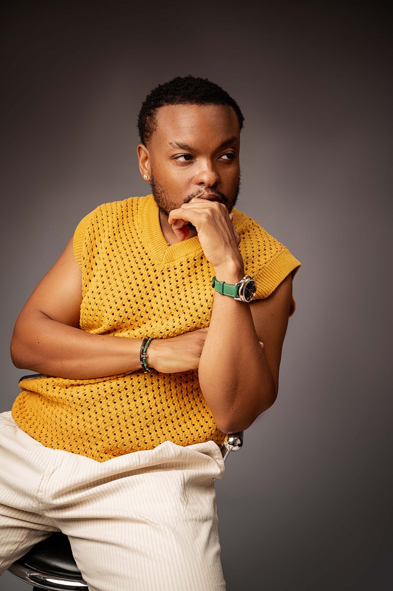 UrbanStreetZA's tweet image. MARTELL OFFICIALLY WELCOMES K.O TO THE BLUE SWIFT FAMILY

Link: urbanstreetculture.co.za/martell-offici…

#BLUESWIFT #Family #KO #MARTELL #OFFICIALLY
#WELCOMES