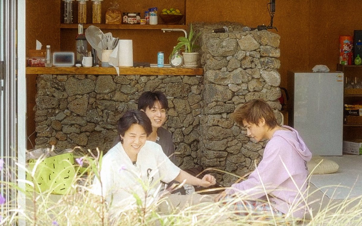 goobwie's tweet image. 