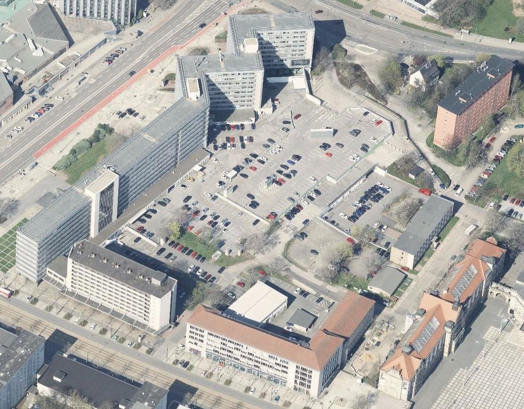 Heute startet die öffentliche Beteiligung am Projekt "Innenstadtarena". Man kann seine Meinung zu Standort, Angeboten und Wünschen für das ganze Quartier äußern. Wärmste Empfehlung!

➡️buergerbeteiligung.sachsen.de/portal/chemnit…
