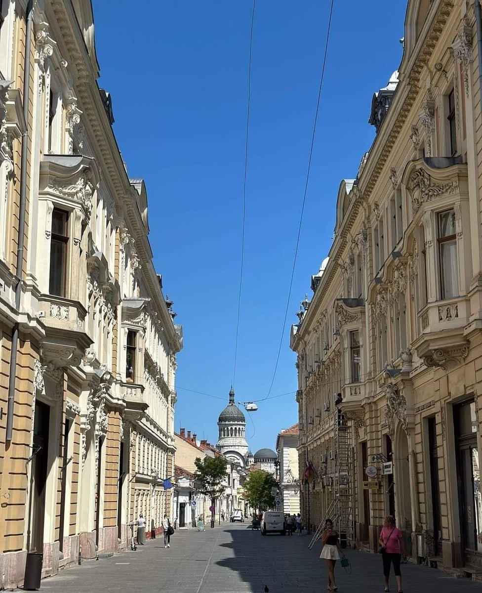 Travel_2Romania's tweet image. Cluj-Napoca 🤗#România #ClujNapoca
📷travelaroumdtheworpd_irinad
#TraveltoRomânia