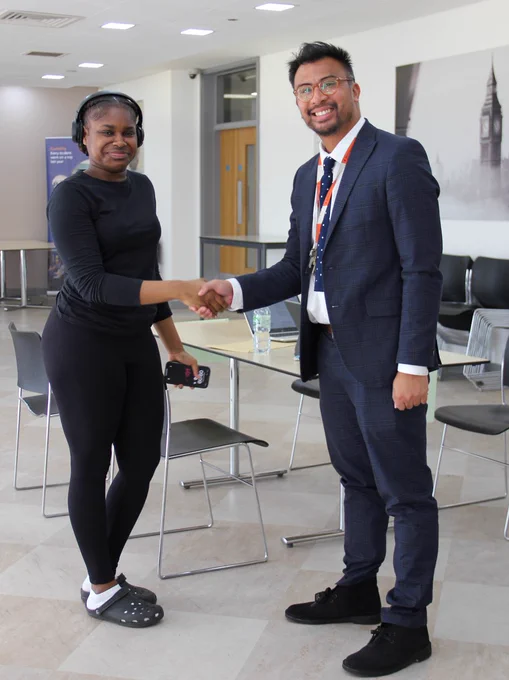Students at Harris Sixth Form at East  Dulwich are reaping the rewards of two years of hard work as they  collect their results today.  At A-Level, 40% of entries  achieved A*-A grades. In Technical Levels in Sport and IT students averaged a Distinction + grade overall. pic.twitter.com/jsvVqviR2X Image