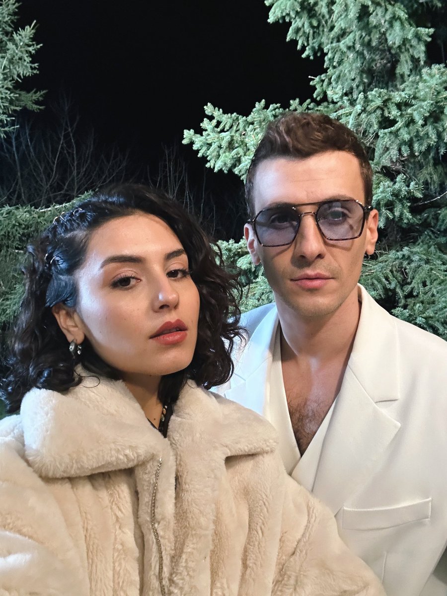 Doğum günün kutlu olsun Rozhbin🫶Sana mutluluklar, sağlık ve en iyi dileklerimle :)Sen en iyisisin🫶Doğum günün kutlu olsun Rozhbin🫶seni seviyorum🫶