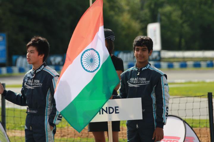 DaruvalaJehan's tweet photo. Happy Independence Day to my fellow Indians 🇮🇳 … Such a proud feeling to represent the country! 
And Navroze Mubarak too 😁… Happy to be home spending time with family and friends! https://t.co/qqI9kUJsO8