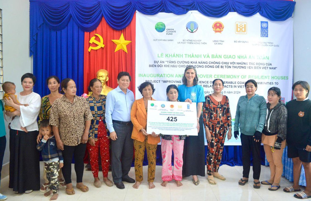 Ramla Khalidi (@ramlakhalidi) on Twitter photo Ms Het is thrilled with her new home. Built to withstand climate induced weather events, her 🏠 is part of <a href="/theGCF/">Green Climate Fund</a> project of <a href="/UNDPVietNam/">UNDP in Viet Nam</a> in partnership with national and local authorities.
She is one of 425 beneficiaries in Ca Mau and close to 5,000 beneficiaries nationwide. Ms Het is thrilled with her new home. Built to withstand climate induced weather events, her 🏠 is part of <a href="/theGCF/">Green Climate Fund</a> project of <a href="/UNDPVietNam/">UNDP in Viet Nam</a> in partnership with national and local authorities.
She is one of 425 beneficiaries in Ca Mau and close to 5,000 beneficiaries nationwide.