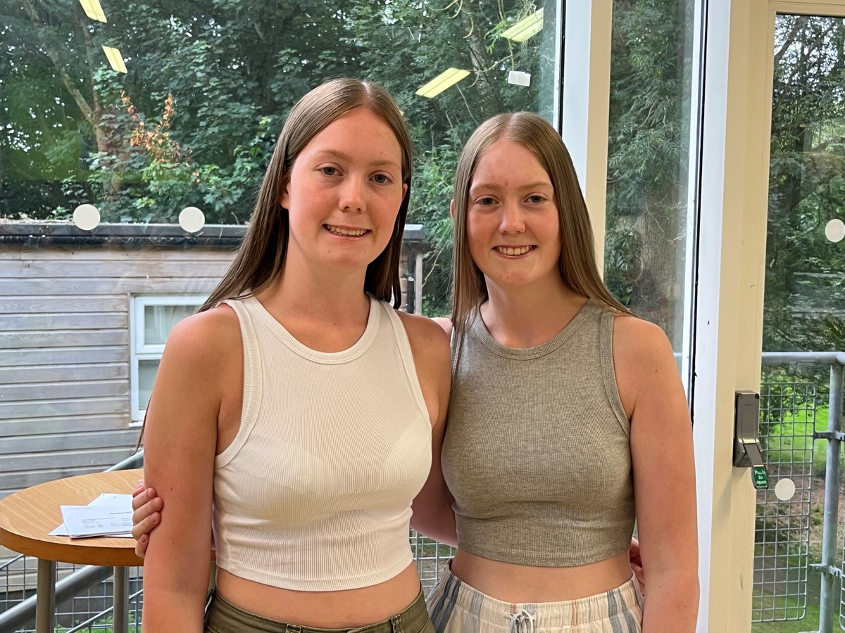 SexeysSchool's tweet image. We are delighted to be celebrating a strong set of A Level results for our Year 13 students. 71% of students are progressing to university and/or art college with 97% of those gaining a place at their first or second choice.
Read the full news story here: sexeys.somerset.sch.uk/.../a-level-re…