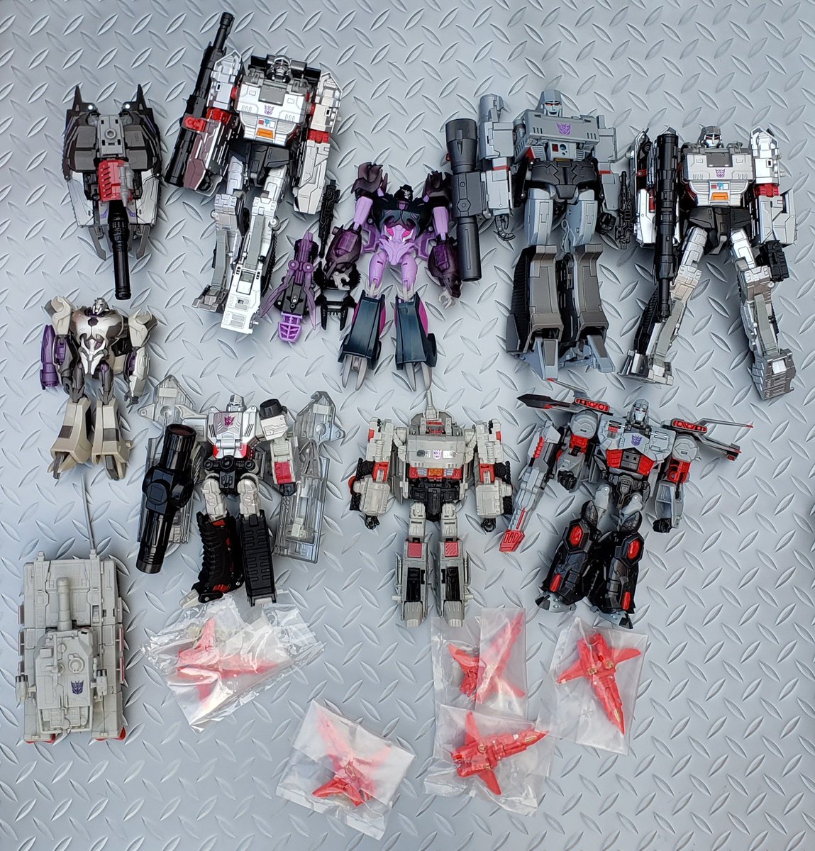 トランスフォーマー　5体セット　結構古い　まとめ売り トランスフォーマー 5体セット 結構古い まとめ売り Yahoo