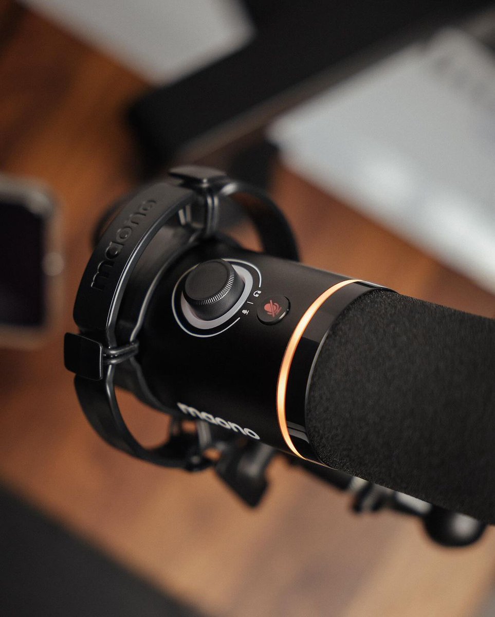 Maono_Global's tweet photo. Classic sound, timeless quality—your old favorite, the PD200X, never left.
→https://t.co/Ocjn4aBp1m
#InternetMicrophone #podcasting https://t.co/s0t3QBJLKU