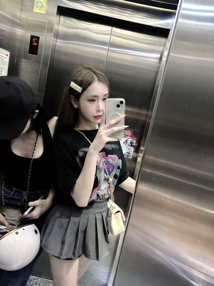 Nyrabit20's tweet photo. Ngày cuối cùng ở cần thơ ...:(( https://t.co/MQZC4spLWs