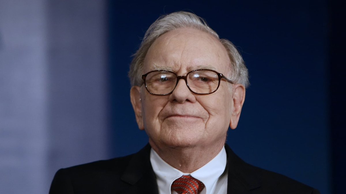 RadarHits's tweet image. JUST IN: 🇺🇸 Warren Buffett just updated his portfolio.

‼️Buffett now holds $277 Billion in CASH and selling stocks like never before, including Apple.  

He's getting ready for a crash...
