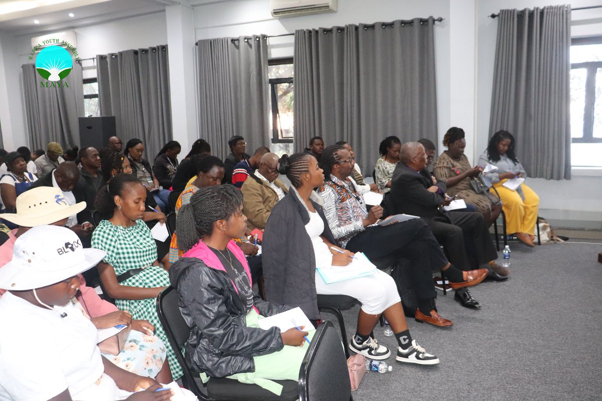 ManicaYouth's tweet photo. We're excited to be participating in the ongoing SADC #PeopleSummit in Harare, as we take part in amplifying citizen voices and reframing an alternative climate justice agenda in Southern Africa
#FossilFuelTreaty
#ReclaimingSADC
#PeoplePower https://t.co/7Su1P0AEOU