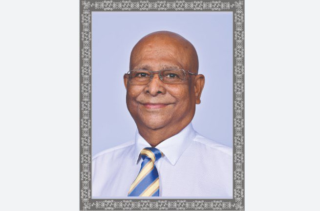 DhonbileyAhmed's tweet photo. މާތް الله މައްލާ ޅަތުއްތަށް ސުވަރުގޭގެ ދާއިމީ ނިޢުމަތް މިންވަރު ކުރައްވައި، އާއިލާ އަށް ކެތްތެރިކަން ދެއްވާށި. 

اَمِين يَا رَبَّ الْعَالَمِيْن https://t.co/uXiv6eBuEN