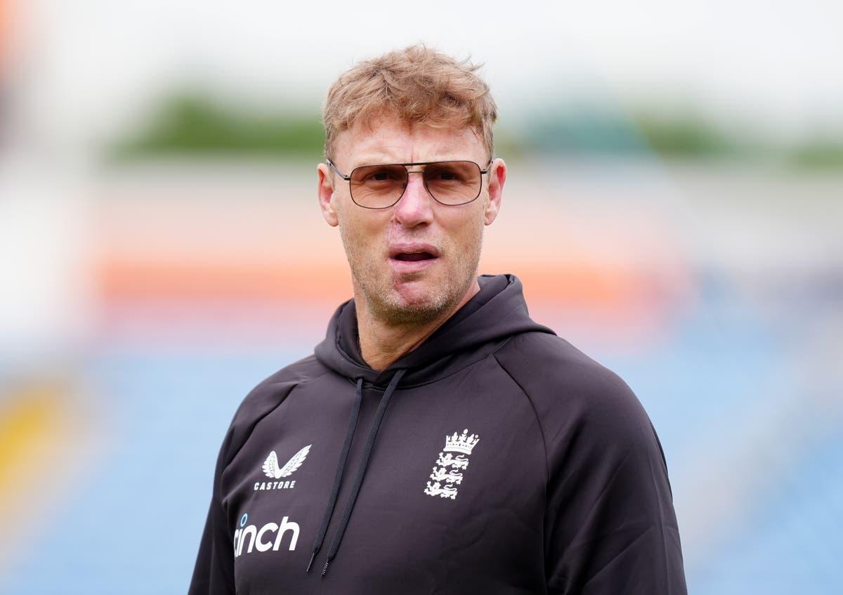 TheIndyPeople's tweet image. He may have been one of Britain’s most renowned and fun-loving cricketers, but Andrew Flintoff has always battled an internal struggle, says Jim White. With his new show, the sportsman has found a way to show us his vulnerable side and, by doing so, has... independent.co.uk/sport/cricket/…