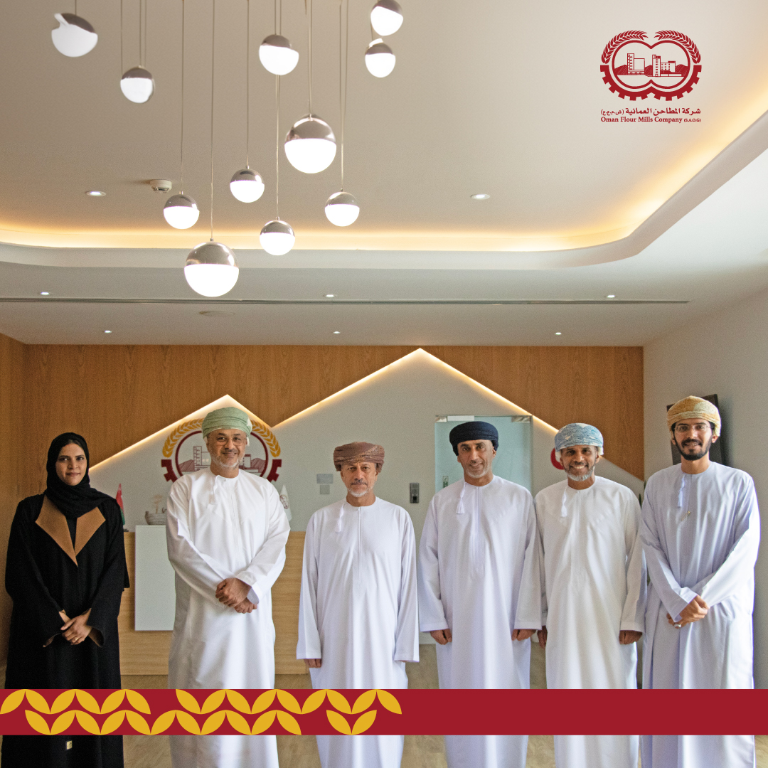 omanflourmills's tweet photo. تفضل معالي عبد السلام المرشدي، رئيس جهاز الاستثمار العُماني، بزيارة لمقر شركتنا، برفقة الشيخ محمد الحارثي، الرئيس التنفيذي للشركة العمانية للاستثمار الغذائي القابضة (نتاج). 
تم خلال الزيارة، تسليط الضوء على الشركة وخططها الاستراتيجية ومناقشة الرؤى المستقبلية للصناعات الغذائية. https://t.co/5FgwUuwCX7