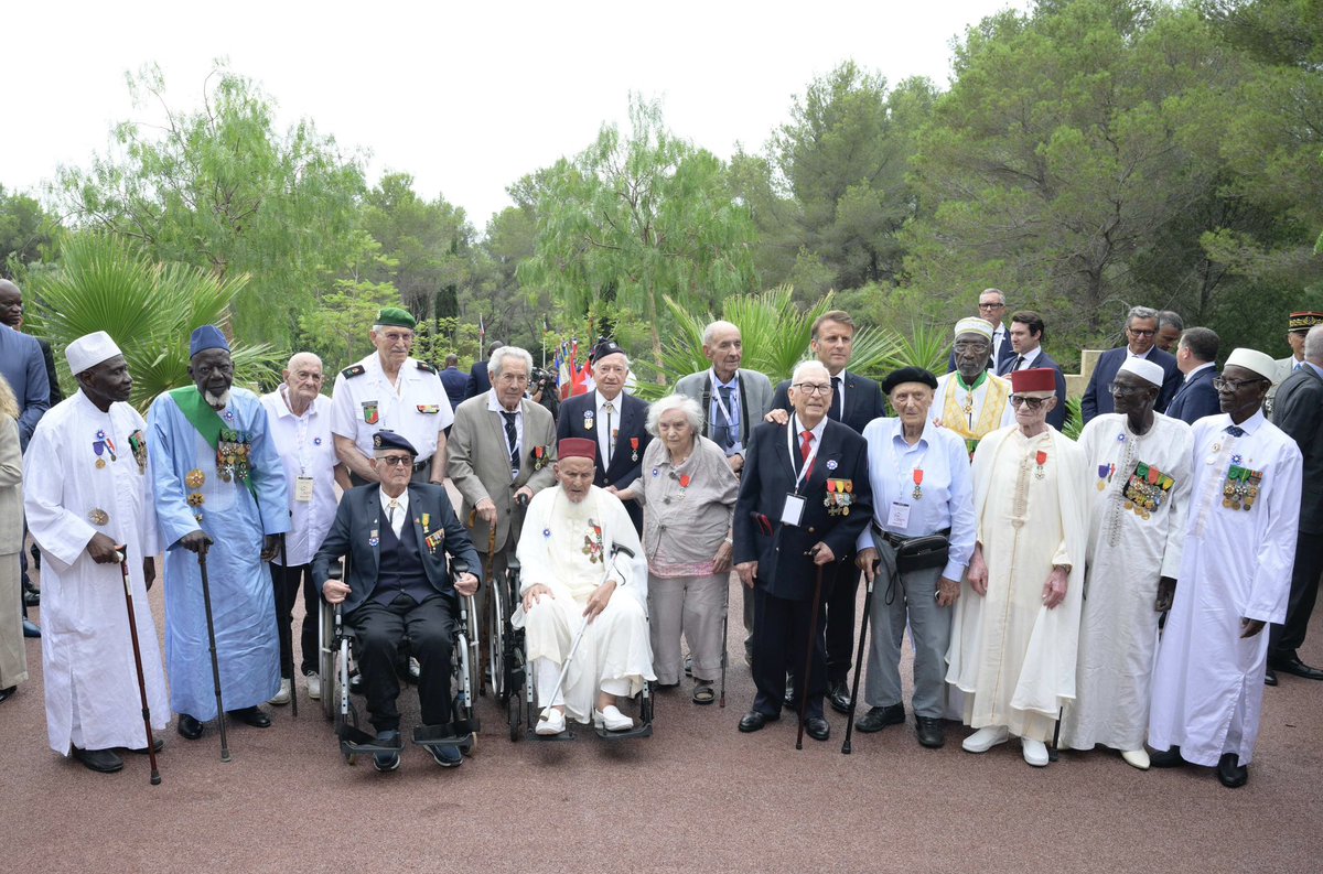 Sébastien Lecornu tweet media