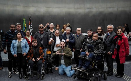 AgenciaFAPESP's tweet photo. #FAPESP lança quatro Centros de Ciência para o Desenvolvimento voltados à #inclusão. Parcerias entre secretarias de Estado, universidades e centros de pesquisa visam atender demandas da sociedade. https://t.co/UZpuWMsZGE https://t.co/xAZUJV0znH