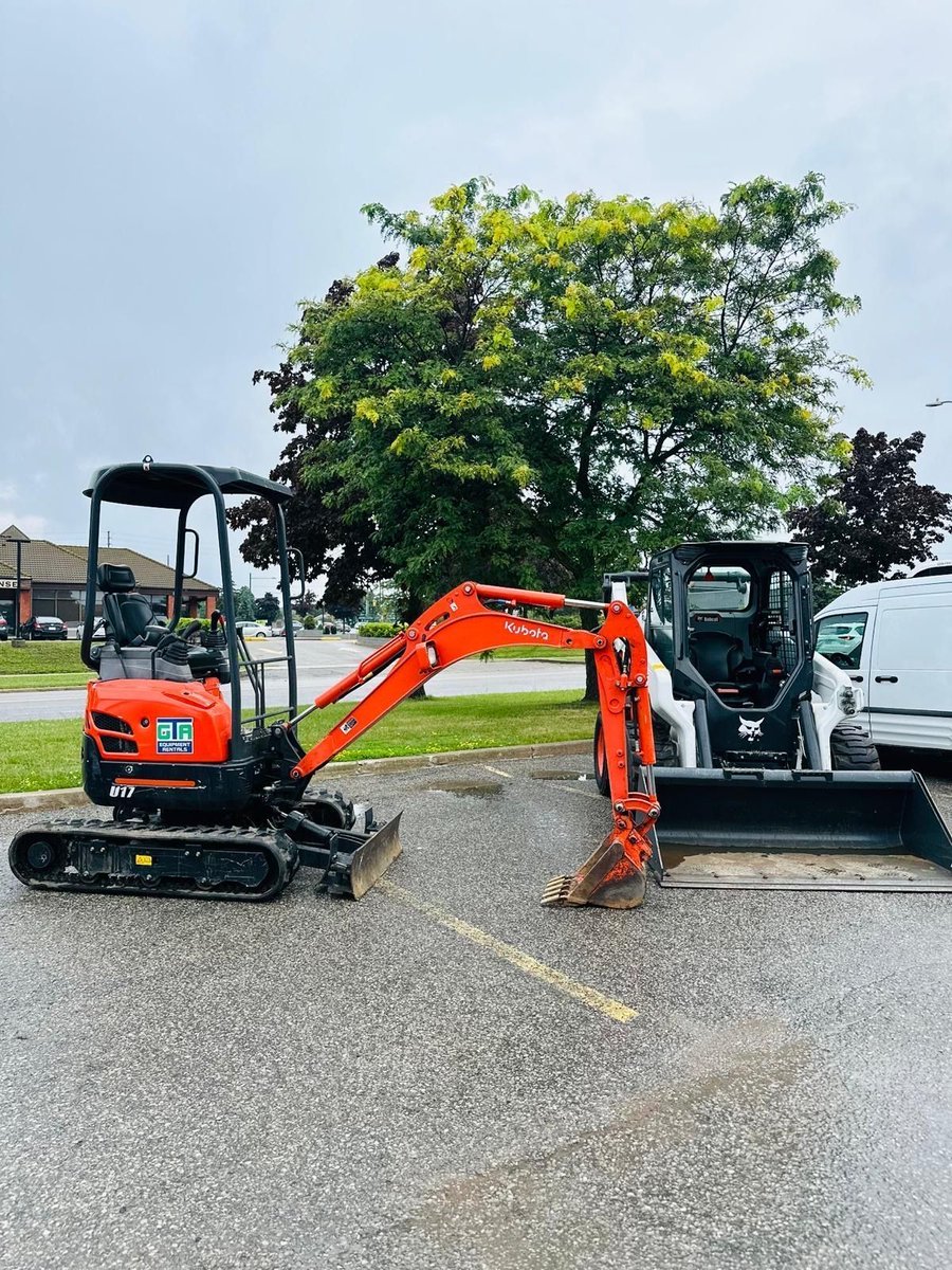 GTAequipment's tweet image. Our Bobcat and Kubota are ready for action in Vaughan. Delivered straight from Oakville.  Time to dig in! 

#skidloader #skids #skidsteer #excavation #excavators #machinery #loader #heavymachinery #heavyequipment #constructionsite #vaughanontario #vaughan #constructionequipment