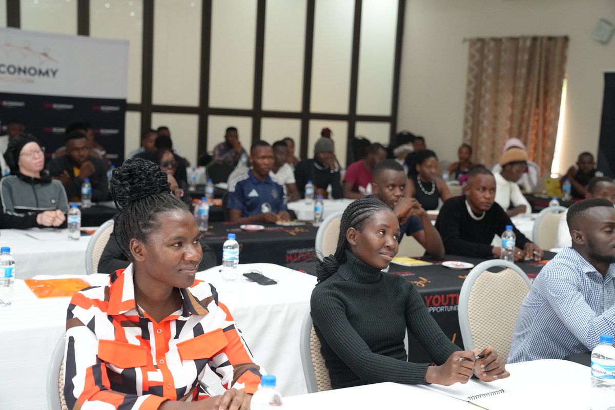 One_Namibia's tweet photo. Day 2 of our Skill to Scale training is underway!
Today, Princess Ndumba, representing @AcelerAngola, is equipping participants with the knowledge to start, run & maintain successful businesses, turning their skills into action.
#SkillToScale #YO https://t.co/b4mmYG63e8