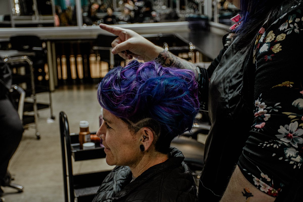 potchacademyza's tweet image. Our students had an incredible training day focused on advanced cutting and coloring, led by Marlie from Hair By Me! 📷 You truly inspired everyone in the room. 📷 #AdvancedTraining #HairByMe #CutAndColor
📷@janke.photography