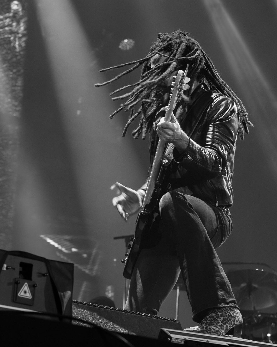 MonteCarloLive's tweet photo. #MCSF Les deux derniers concerts du Monte-Carlo Summer Festival à la Salle des Étoiles ce soir et demain avec @LennyKravitz, affichent complets 💥
Plus d'info 👉 https://t.co/DgeEwJbxDy https://t.co/7R9AfNl6qa
