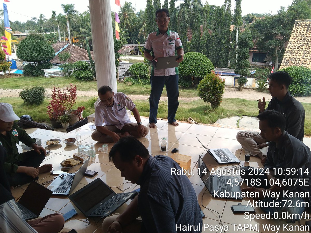 HairulPasya's tweet photo. #BaktiPendampingDesaLampung
Kegiatan kita Tgl. 14082024 melaksanakan IST eHDW dan Perencanaan Kpd TPP P3MD Kec. Negeri Agung, Way Kanan
@reka_putra 
@umfathoni 
@Ibnuwalidin_lpg 
@cik_mashuri https://t.co/XBQUuqjZPS